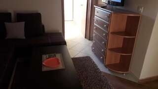 Апартаменты Apartment Montenegrino Тиват Апартаменты с видом на море-17